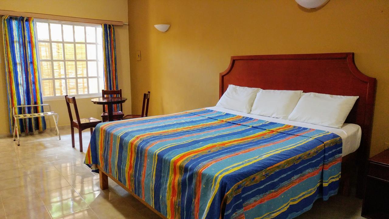 Sun Suites 科苏梅尔 外观 照片