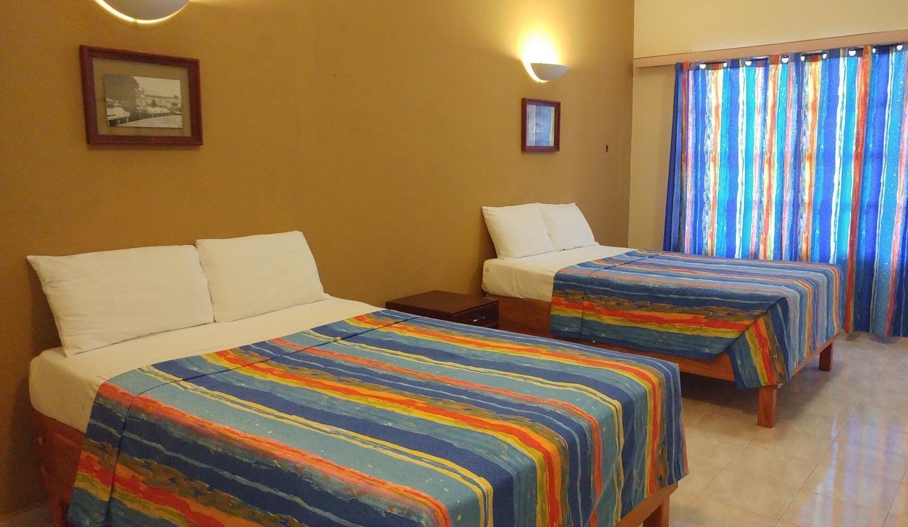 Sun Suites 科苏梅尔 外观 照片